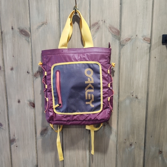 Oakley Other - 1990's Oakley Backpack, Sun Dried Tomato, Water Repellent, Insulated